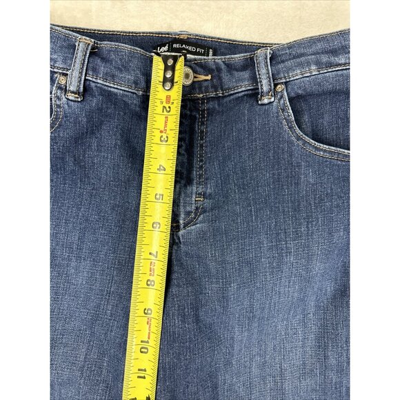 2 Lee Denim Capri Shorts Women’s Size 10 Pants Jeans Classic Relaxed Blue Black - Picture 9 of 14